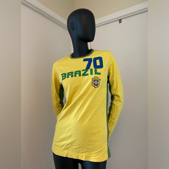 Vintage Y2K Brazil Football/Soccer Jersey - Picture 2 of 6